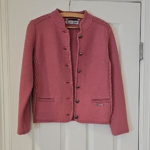 Pink Tailored Blazer with Collarless Design